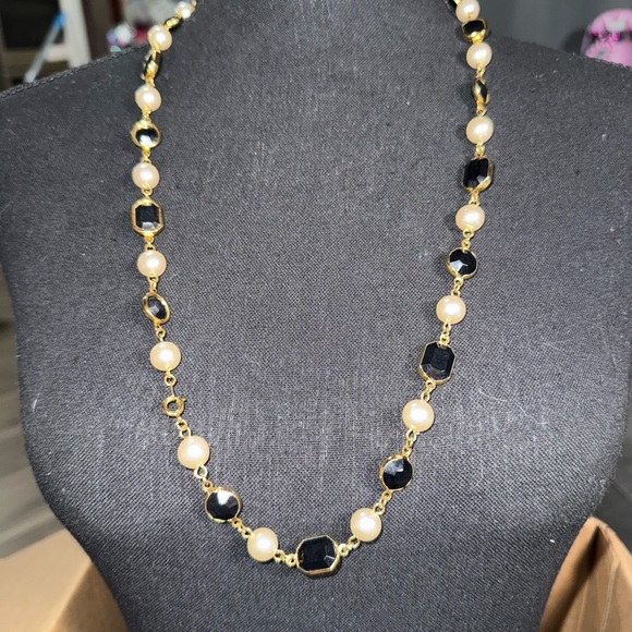 Source Unknown Jewelry - Elegant Gold and Black Pearl‎ Necklace
